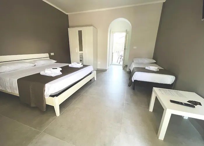 Il Tirreno Frühstückspension Cipollina