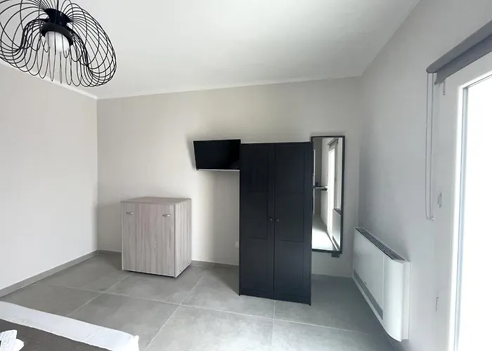 Il Tirreno Frühstückspension Cipollina